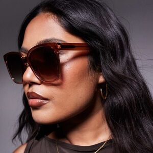 Quay Wide Awake Sunglasses